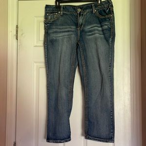Maurice’s size 16 denim Capris